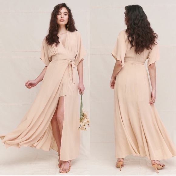 reformation winslow dress champagne NWT Reformation Winslow Wrap Dress (champagne, size L) is available for purchase on au PAY Market - Imported Goods Online Store Co.Ltd. | au PAY Market